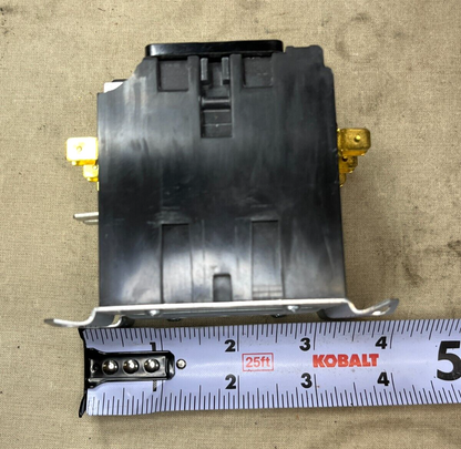 INSINGER HCC-3XQ00CG COIL 24V 30A MAGNETIC CONTACTOR DE1-109 6110-01-529-2102