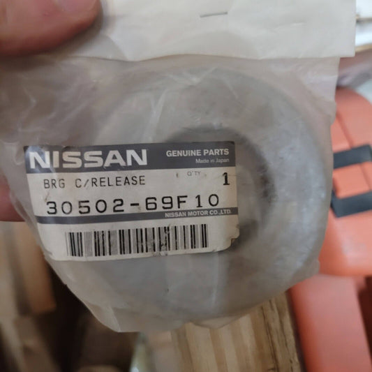 GENUINE NISSAN OEM 30502-69F10 RCT4000SA BEARING-CLUTCH RELEASE US STOCK