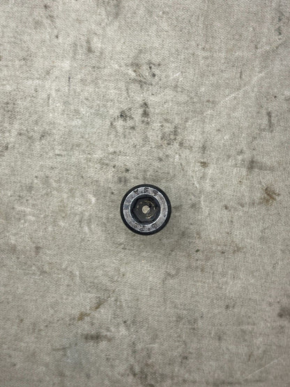 SOCKET HEAD CAP SOCKET SCREW 20MM 12/9 HC-M8X20MM-S-O 5305-01-647-0947 NOS