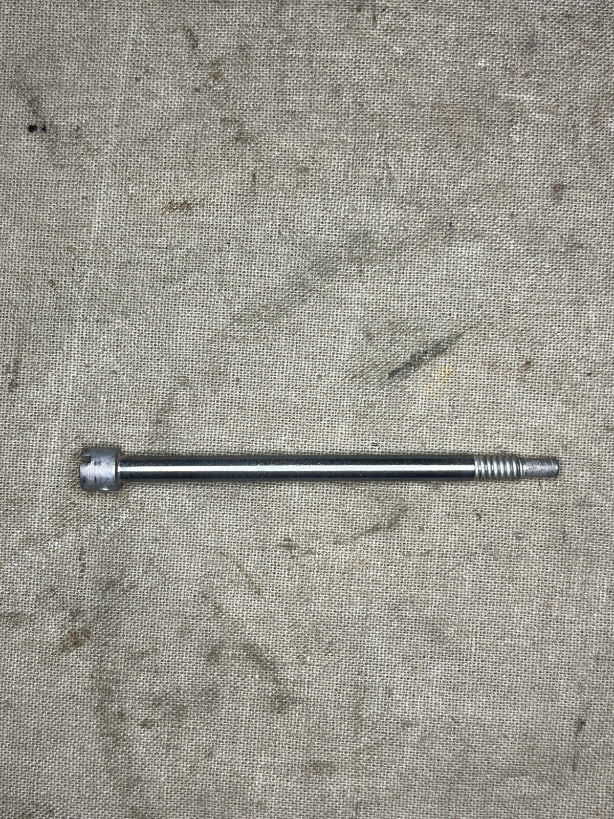 AIRCRAFT HERCULES C-130 WHIPPANY ACTUATION 2010121-219 SETSCREW 5305-00-870-5354