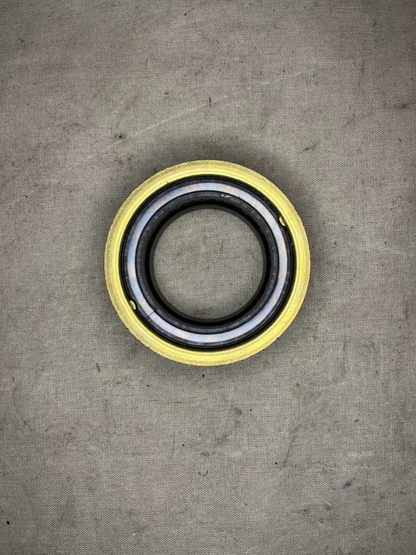 NEW SPRING LOADE SHAFT SEAL ASSEMBLY 25356-00 25356-20 25356Z 4320-00-216-6195