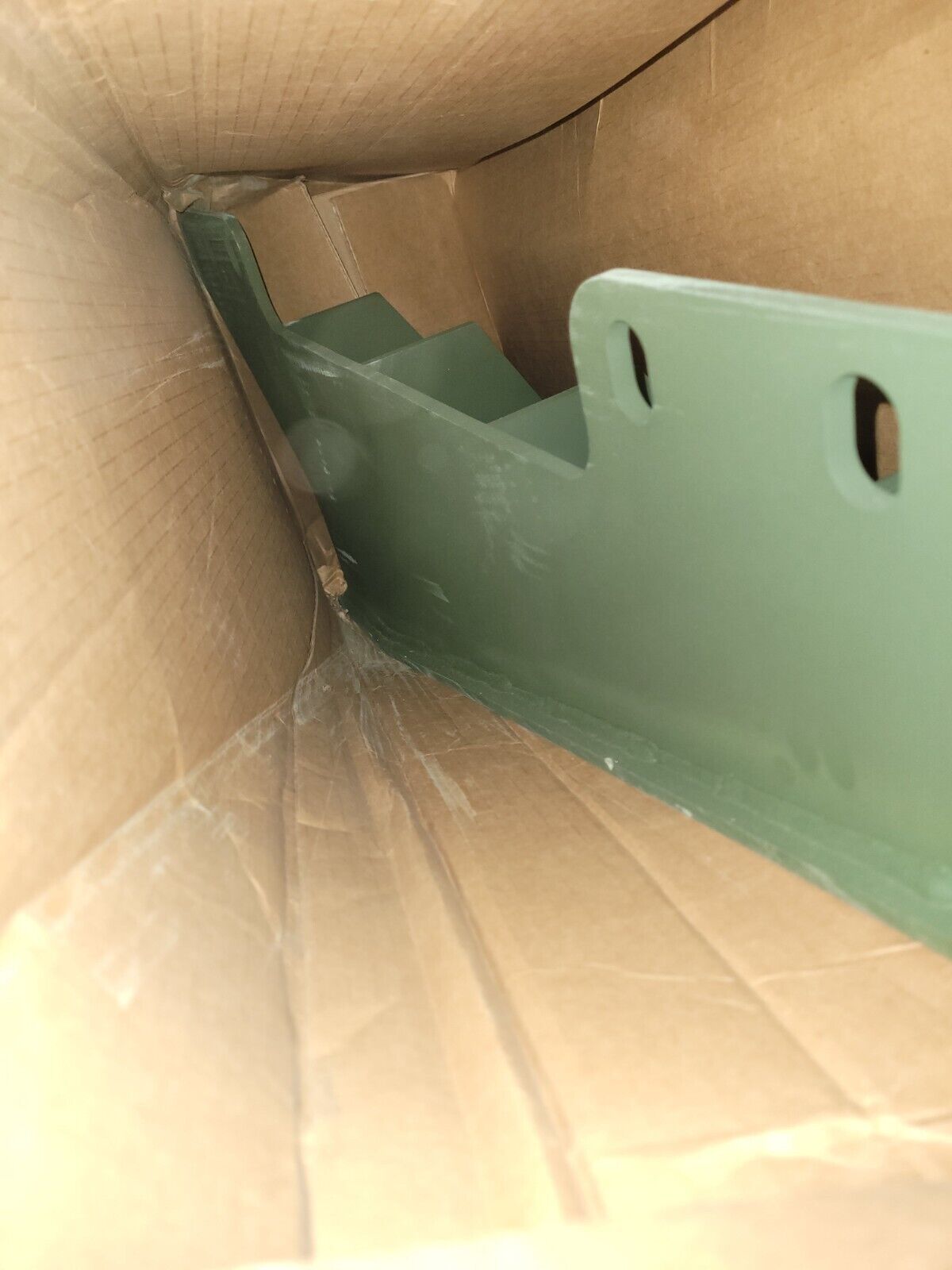 OSHKOSH VEHICLE LOADING RAMP 3990-01-582-6062  TRUCK, TRACTOR 22.5 TON 10X10