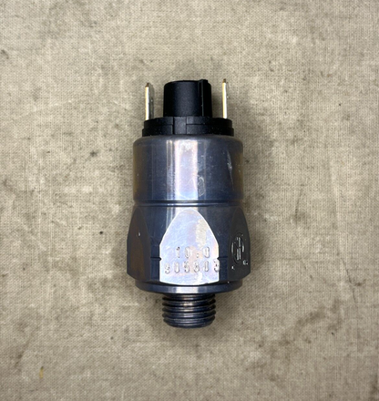 LITTORAL NAVAL ENGINE PRESSURE SWITCH 5930-01-644-8058 0190458031006 8239632-04