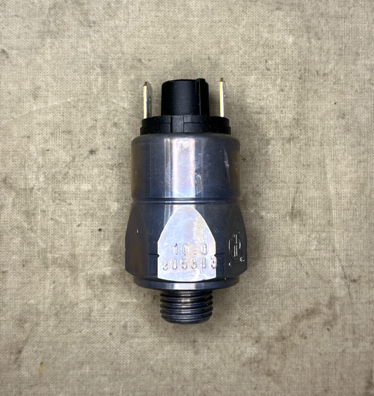 LITTORAL NAVAL ENGINE PRESSURE SWITCH 5930-01-644-8058 0190458031006 8239632-04