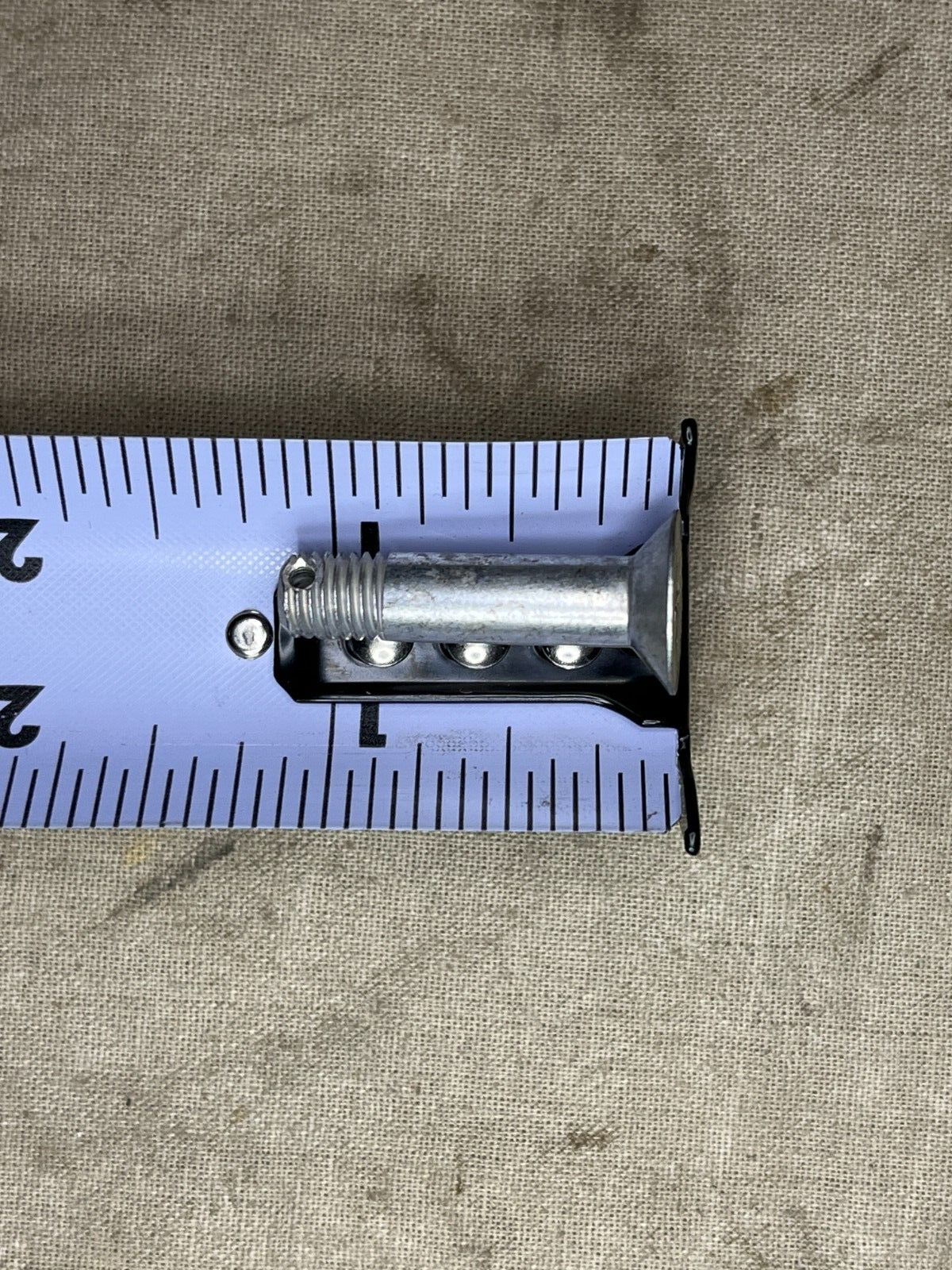 NEW AIRCRAFT PHANTOM F-4 BOEING 32-32255-11 MACHINE SCREW 5305-00-905-8211 USA