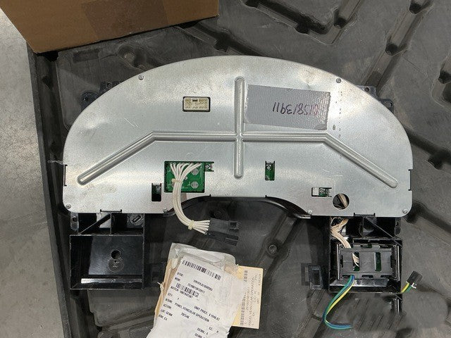 Operation Panel 2598733C92L NSN 2510-01-581-3911 - photo 5