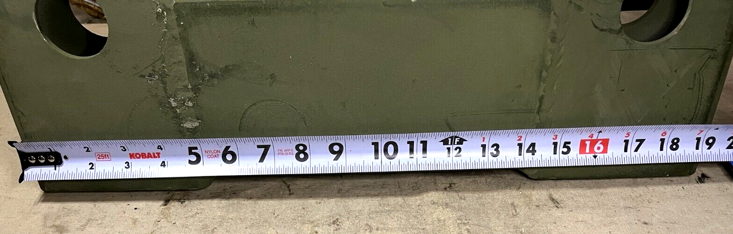 TX51-19M FORKLIFT TEREX 09.4697.0002 MOUNTING BRACKET 3216J110 2510-01-495-6842