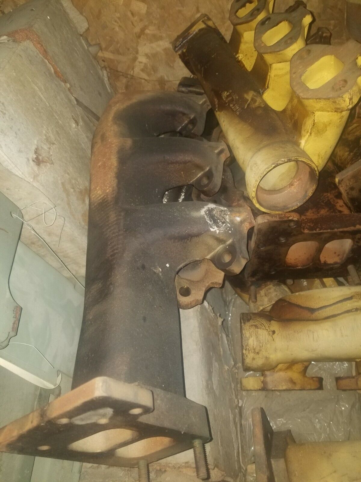 GENUINE CAT MANIFOLD 5R1513 NEW?  5R1513-00	 2815-01-038-9323