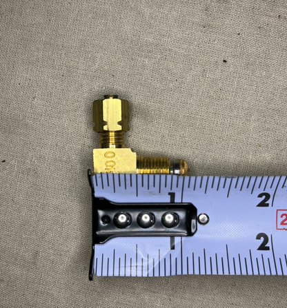 (1) MTVR OSHKOSH 4HA885 PIPE TO TUBE ELBOW 5/16"-24 FITS MILITARY MK23 TRUCK