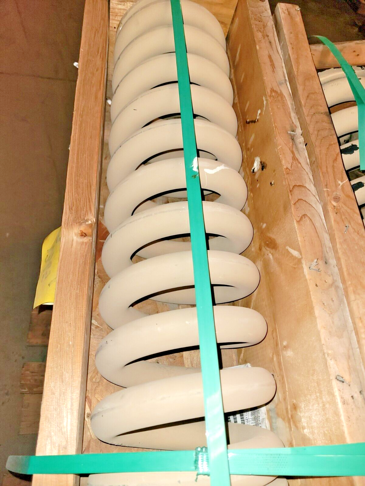 OSHKOSH MTVR-2MK23 HEAVY DUTY SPRING HELICAL COMPRESSION 5360-01-555-1365 MK23