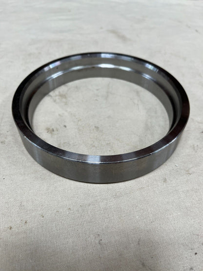PLS HETT M1070 M1272 BEARING PACKING RETAINER SEAL 2GE539 5330-01-344-0639