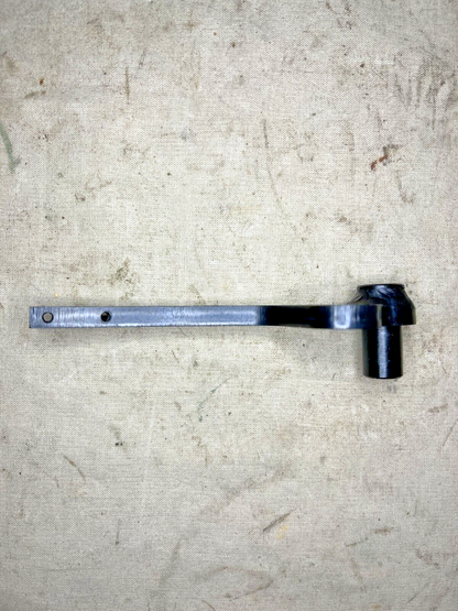 MRAP-M-ATV 0312105968 BLDA OPENING DOOR HANDLE WELDING 26KP371 2540-01-582-4989