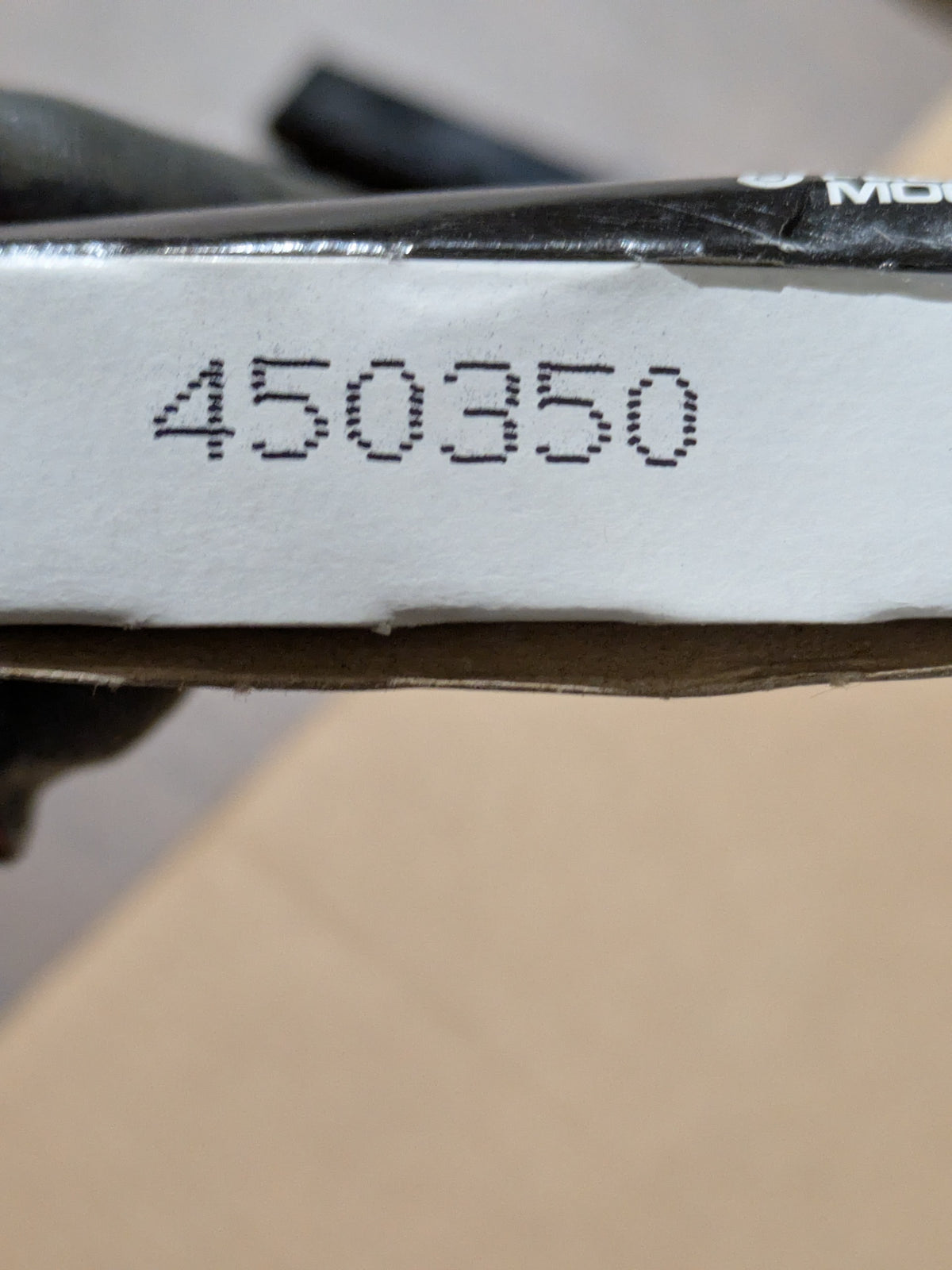 Navistar International Corp 504229C1 Plain Encased Seal - NSN 5330-01-174-2650 - photo 1