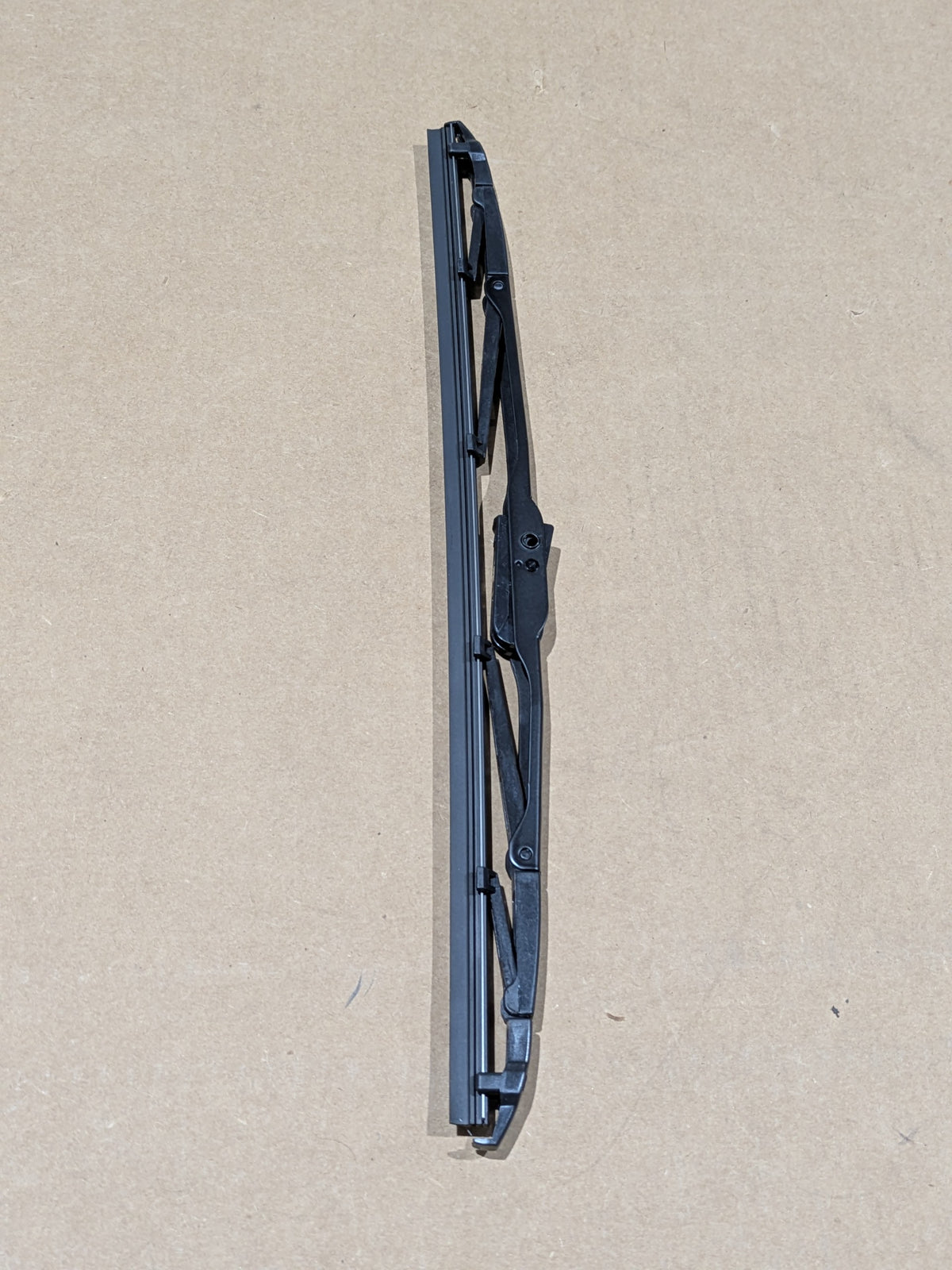 Federal Mogul Wagner 31-16 Windshield Wiper Blade - NSN 2540-01-271-8026 - photo 1