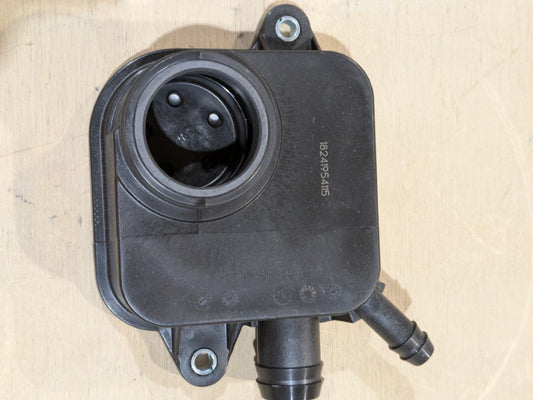 The Shyft Group USA M705-AA2-801039 Breather - NSN 2520-01-563-8601 - photo 1