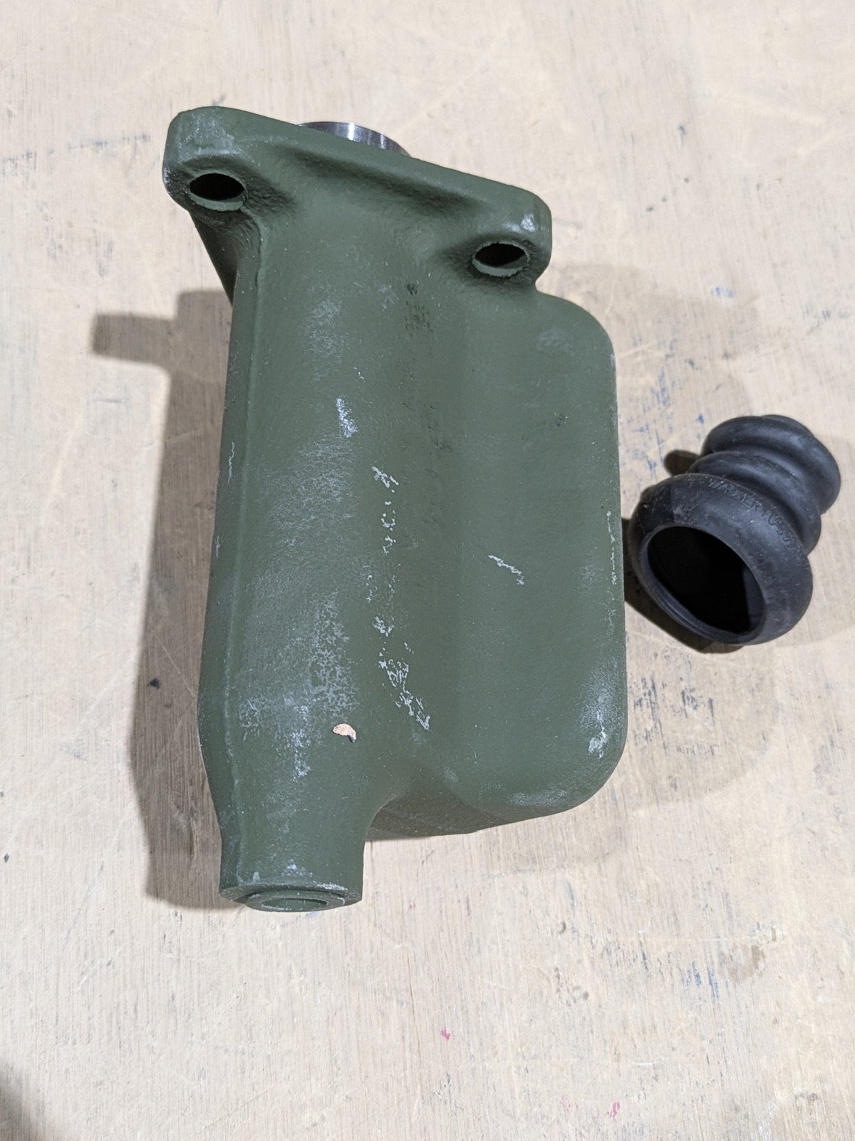 U S Army Tank Automotive Command 8357980 Cylinder Assembly - NSN 2530-00-204-4800 - photo 2