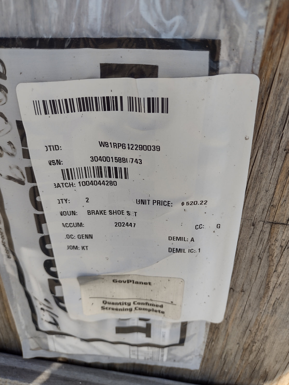 Oshkosh Defense LLC 95SK341 Brake Shoe Set - NSN 3040-01-588-6743 - inventory label