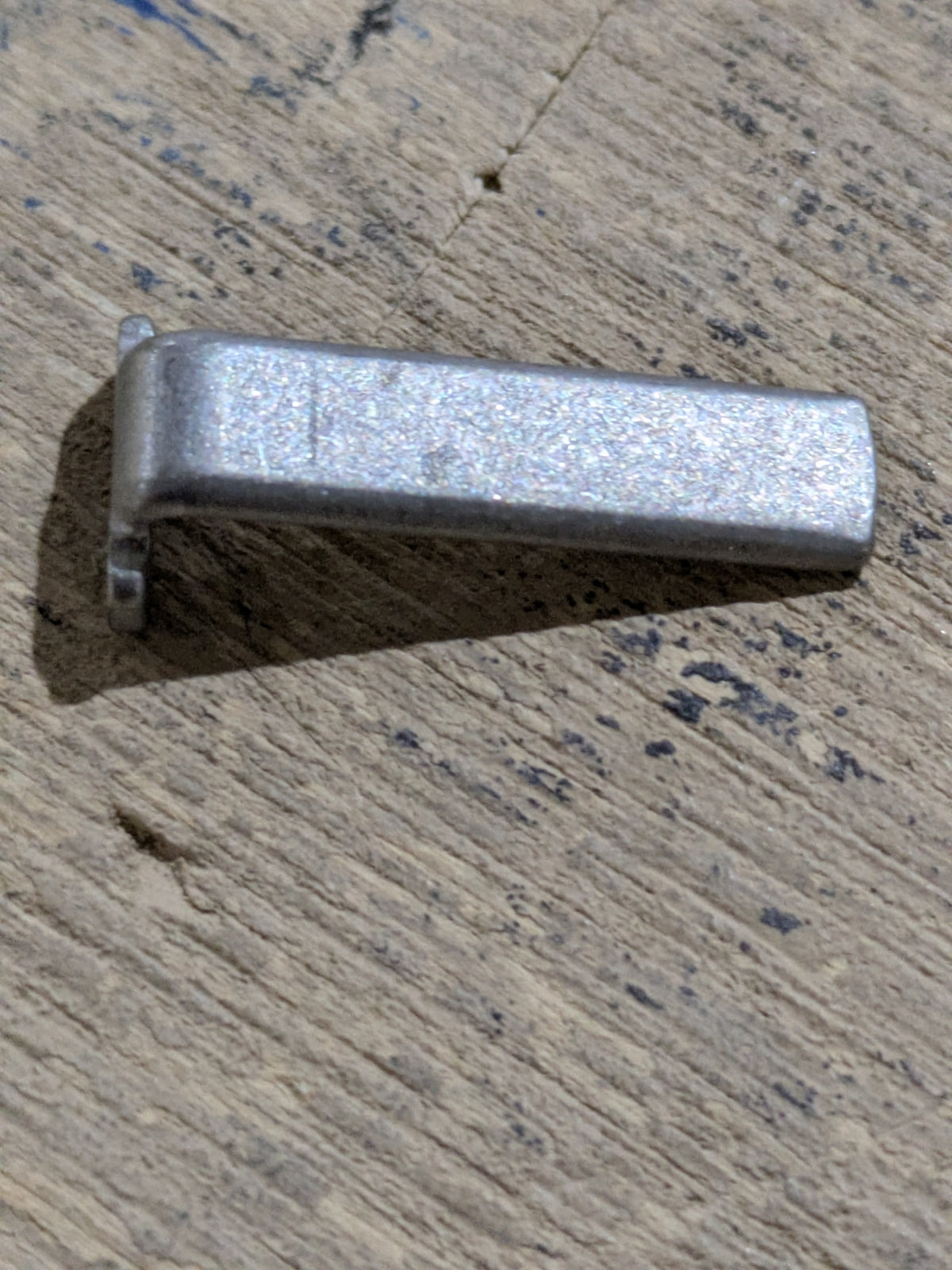 General Electric Company 4041T13P01 Blade Retainer, Turbine - NSN 2840-01-087-4134 - photo 1