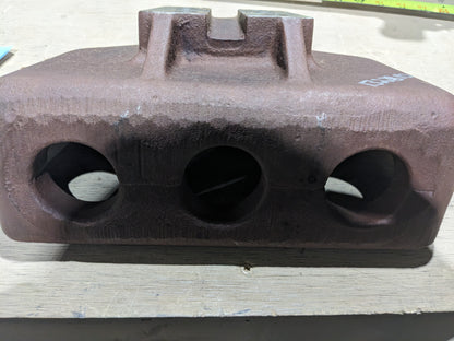 U S Army Tank Automotive Command 12357827-1 Engine Mount Bracket - NSN 2510-01-176-6760 - photo 3