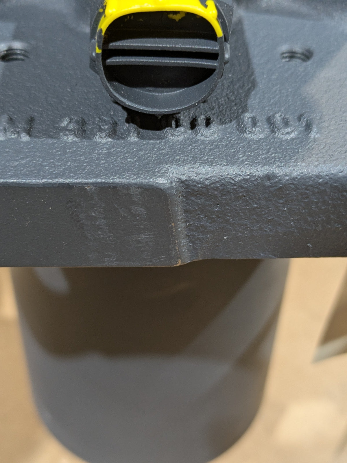 Grove U.S. LLC 6009000039 Mechanical Housing - NSN 3040-01-477-4480 - photo 2