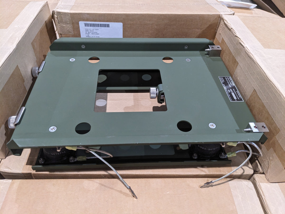 US Army Communications & Electronics SM-E-912525 Resilient Mount - NSN 5340-01-167-8297 - inventory label