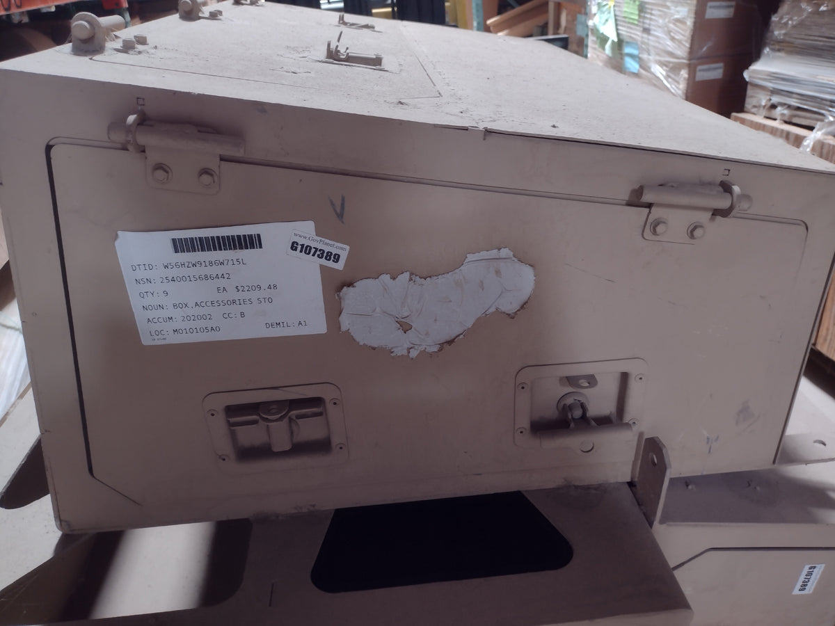 ND Defense LLC 3688642C91 Accessories Stowage Box - NSN 2540-01-568-6442 - inventory label