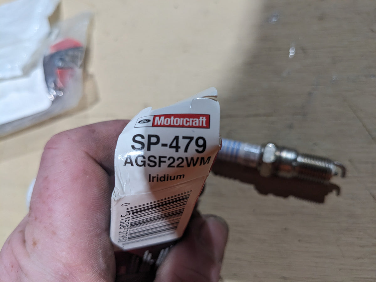 Ford Motor Craft AGSF-22W-M Spark Plug - NSN 2920-01-539-0584 - photo 3