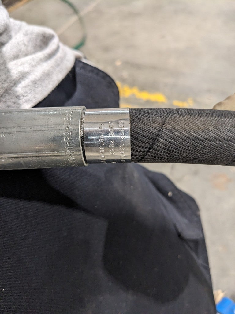 Parker-Hannifin Corporation F471STJCJC101010AV-151.00 Hose Assembly, Nonmetallic - NSN 4720-01-580-1134 - photo 4