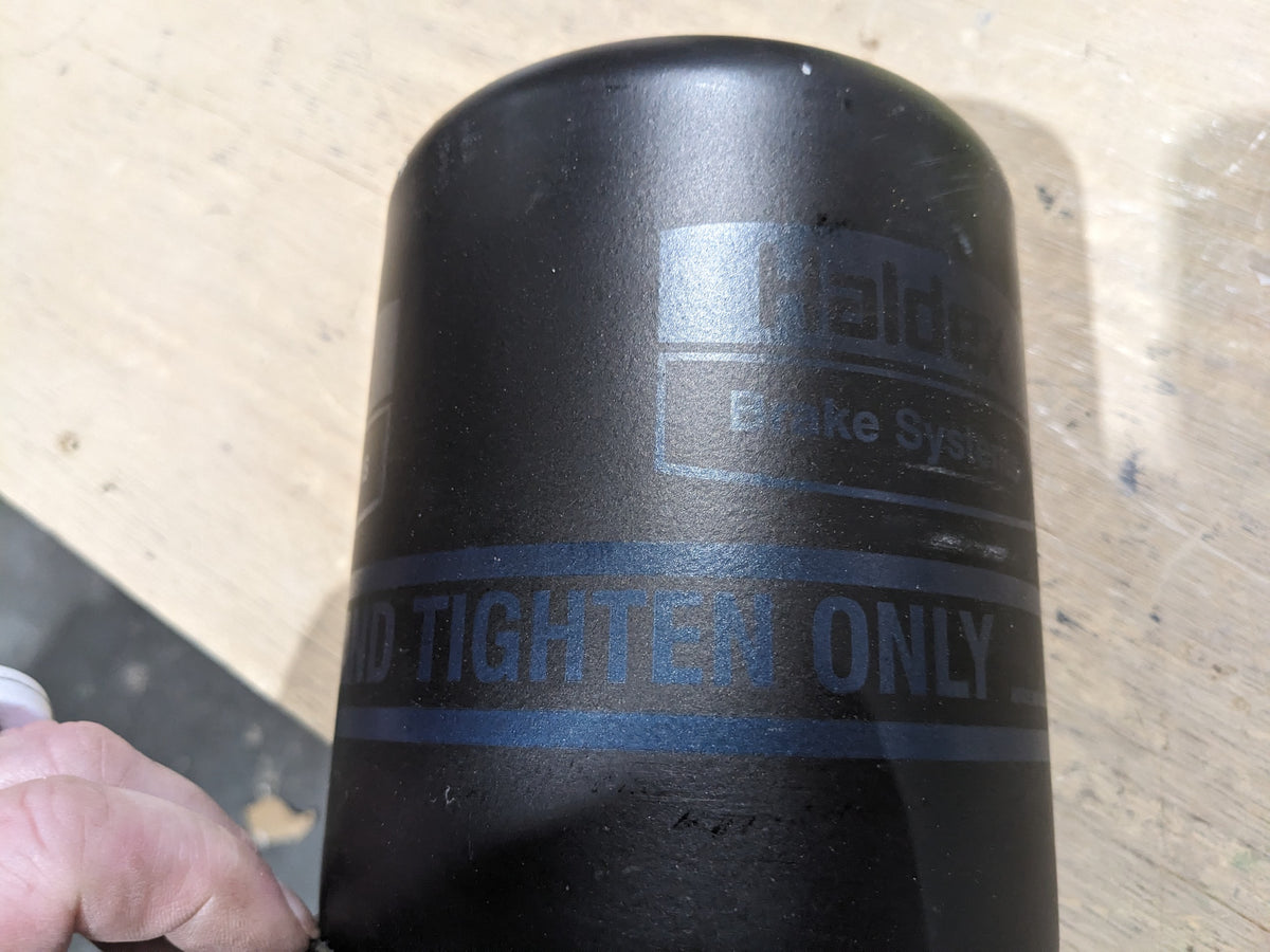 Donaldson P601437 Filter Element, Intake Air Cleaner - NSN 2940-01-560-6462 - photo 2