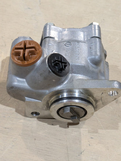 Critical Solutions International FP0875 Pump Assembly, Power - NSN 2530-01-563-5236 - photo 2