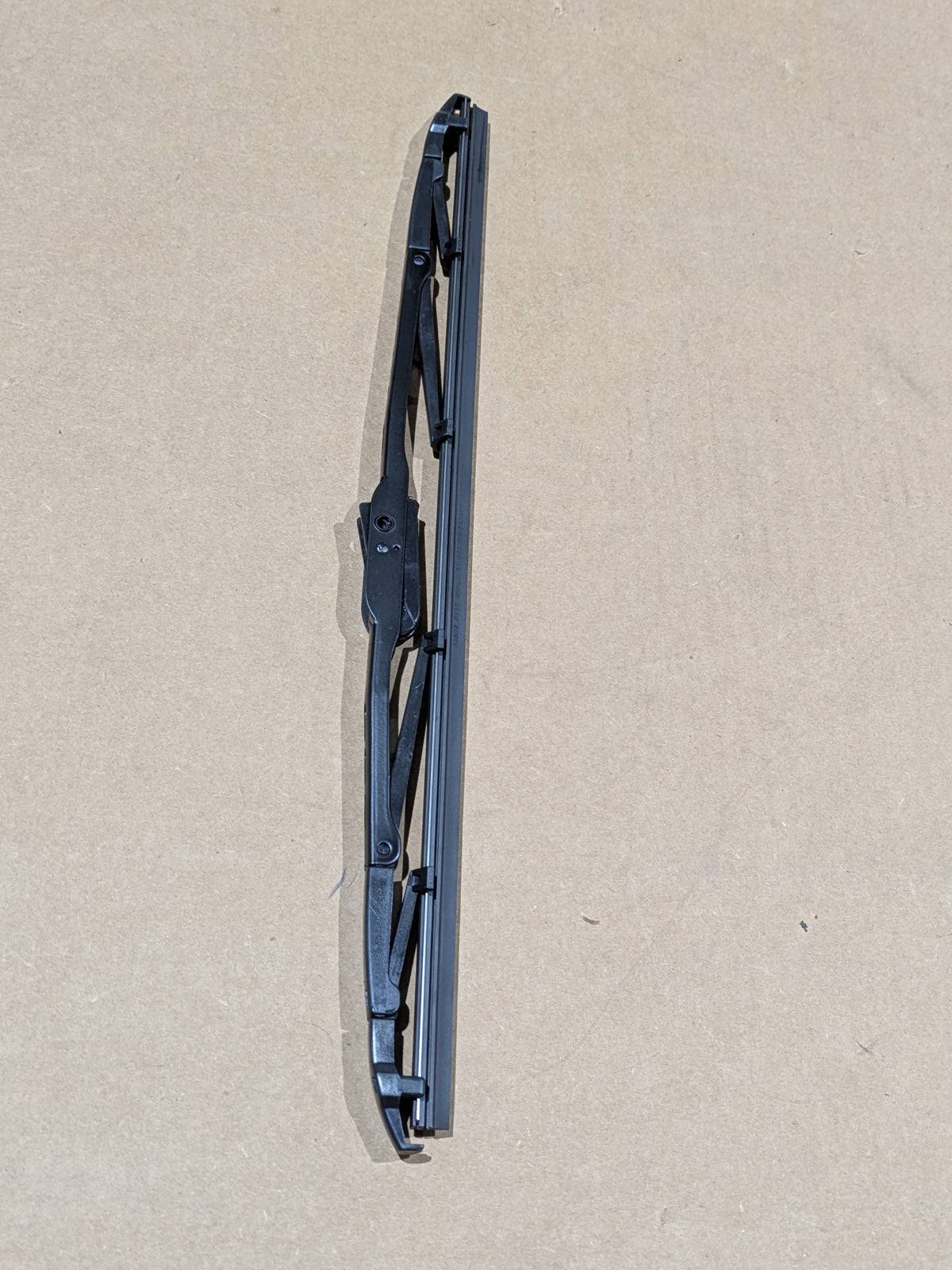 Federal Mogul Wagner 31-16 Windshield Wiper Blade - NSN 2540-01-271-8026 - photo 2