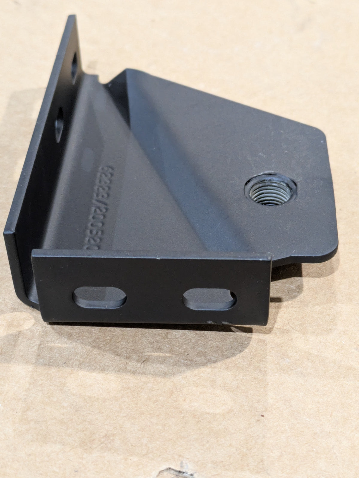 AmSafe, Inc. 200204-401 Mounting Bracket - NSN 5340-01-542-3351 - photo 2