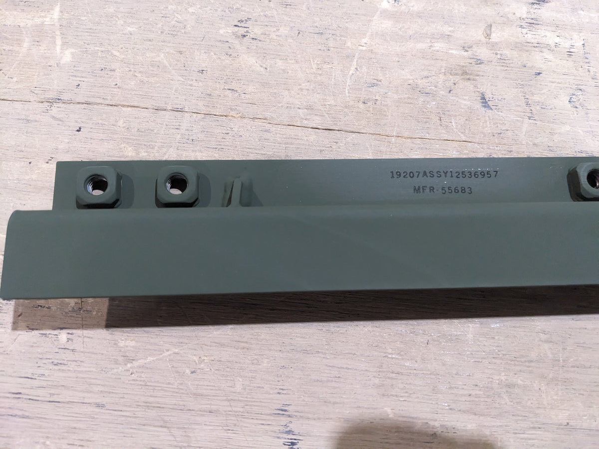 U S Army Tank Automotive Command 12536957 Vehicular Bracket - NSN 2590-01-608-0047 - photo 2