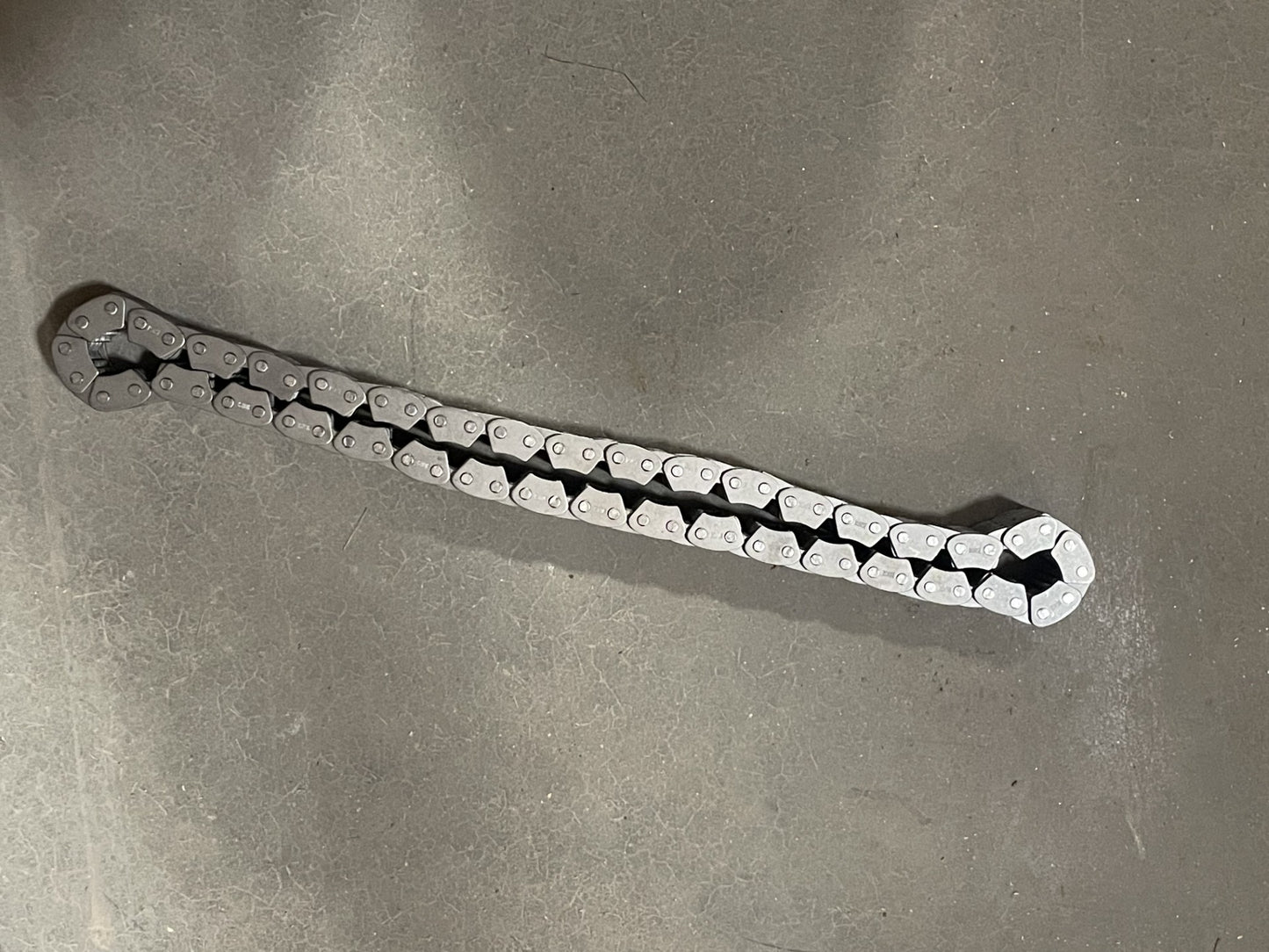 SILENT CHAIN FOR TRUCK, UTILITY, CARGO TROOP CARRIER / 3020-01-358-8601