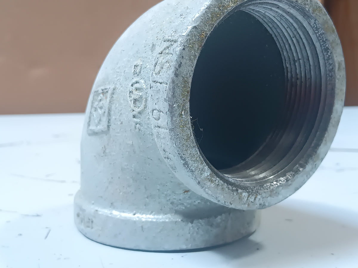 McMaster-Carr Supply Co 4638K138 Pipe Elbow - NSN 4730-01-235-5586 - photo 3