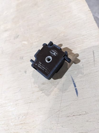 Robert Bosch (Pty) Limited 1304 485 004 Connector, Receptacle - NSN 5935-01-553-1185 - photo 4