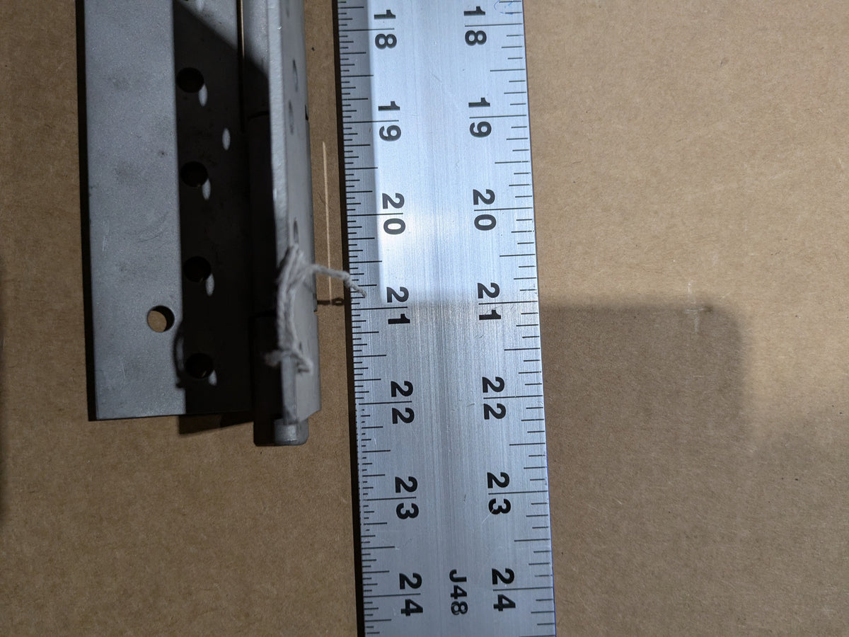 AMZ Alabama Inc. 4668520-000 Vehicular Door Hinge - NSN 2510-01-418-1924 - photo 2