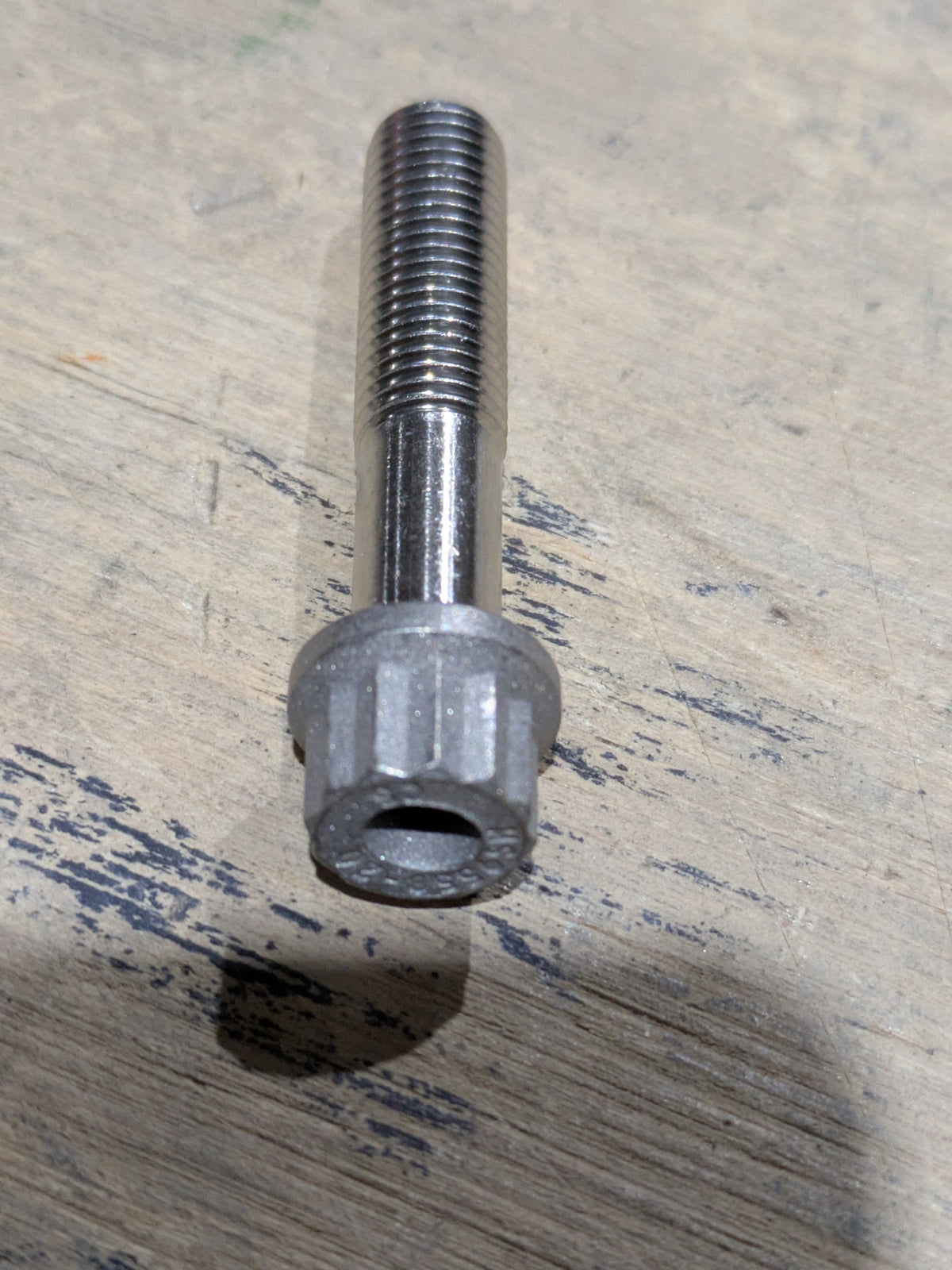 Military Standards MS9558-20 Machine Bolt - NSN 5306-01-174-8196 - photo 1