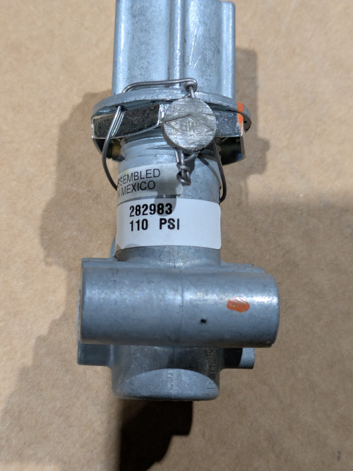 Grove U.S. LLC 7926001960 Safety Relief Valve - NSN 4820-01-477-6620 - photo 3