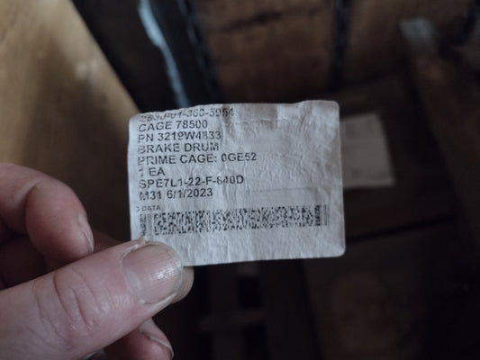 Meritor Heavy Vehicle Systems 3219-W-4833 Brake Drum - NSN 2530-01-360-5954 - inventory label