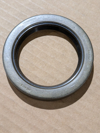 Navistar International Corp 504229C1 Plain Encased Seal - NSN 5330-01-174-2650 - photo 2