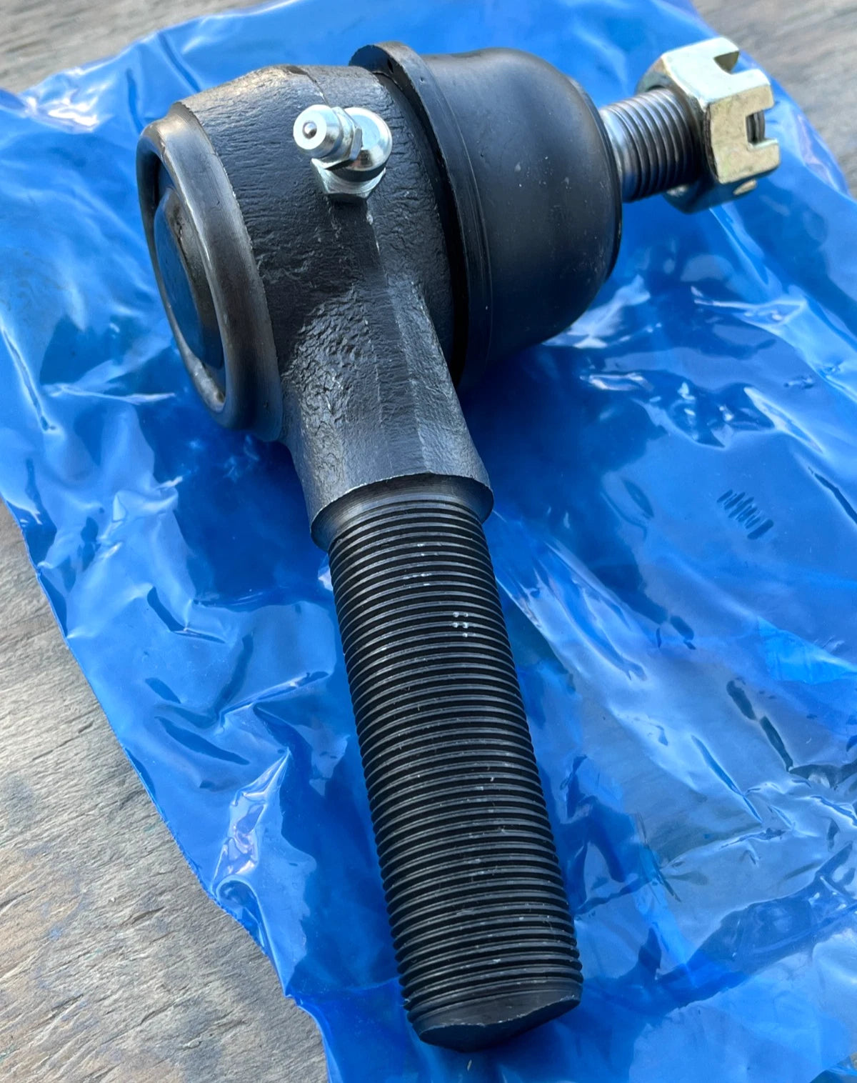 LH 11 DEGREE ANGLED M998 HUMVEE HUMMER H1 TIE ROD END 6028035 / 2530-01-566-1485