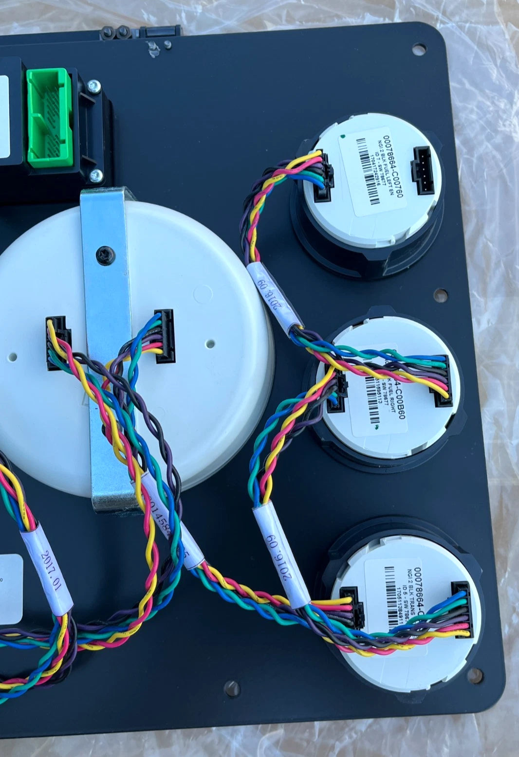 NEW OEM MRAP COUGAR DASH INSTRUMENT GAGE CLUSTER 10002264 2510-01-579-0918