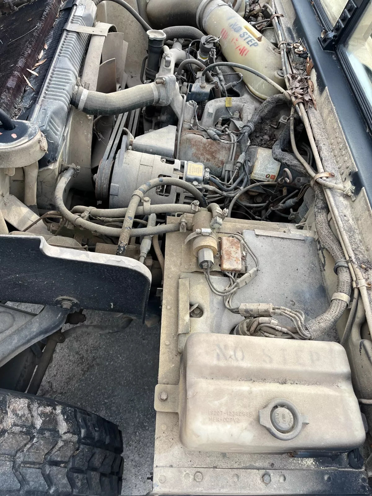 M998 4 MAN WITH CAMO SOFT TOP HUMVEE HMMWV WITH 67,220 MILES FOR SALE