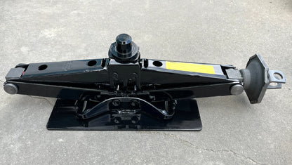 NEW OEM HMMWV 3.5 TON 12447042 18'' HAND COMPACT SCISSOR LIFT JACK KIT 5939822L