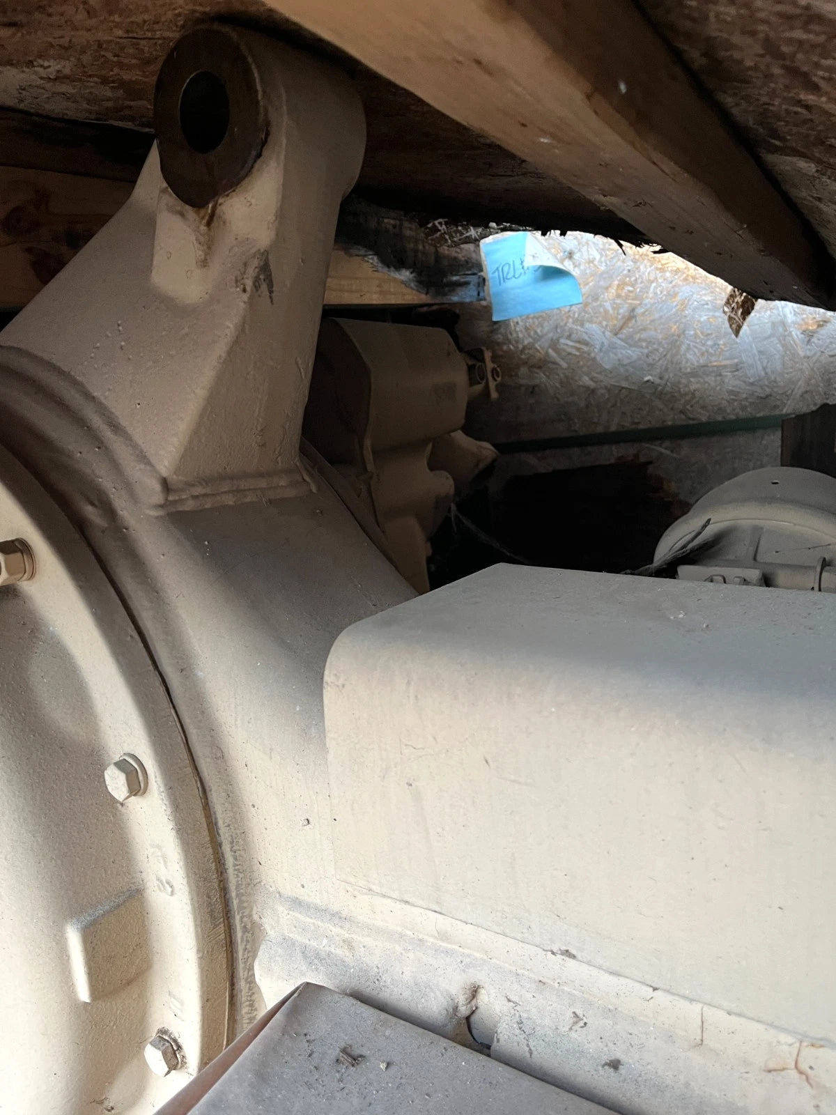 NOS M977 M978 HEMTT A4 COMPLETE DRIVING AXLE ASSEMBLY 3824080 / 2520-01-572-2744