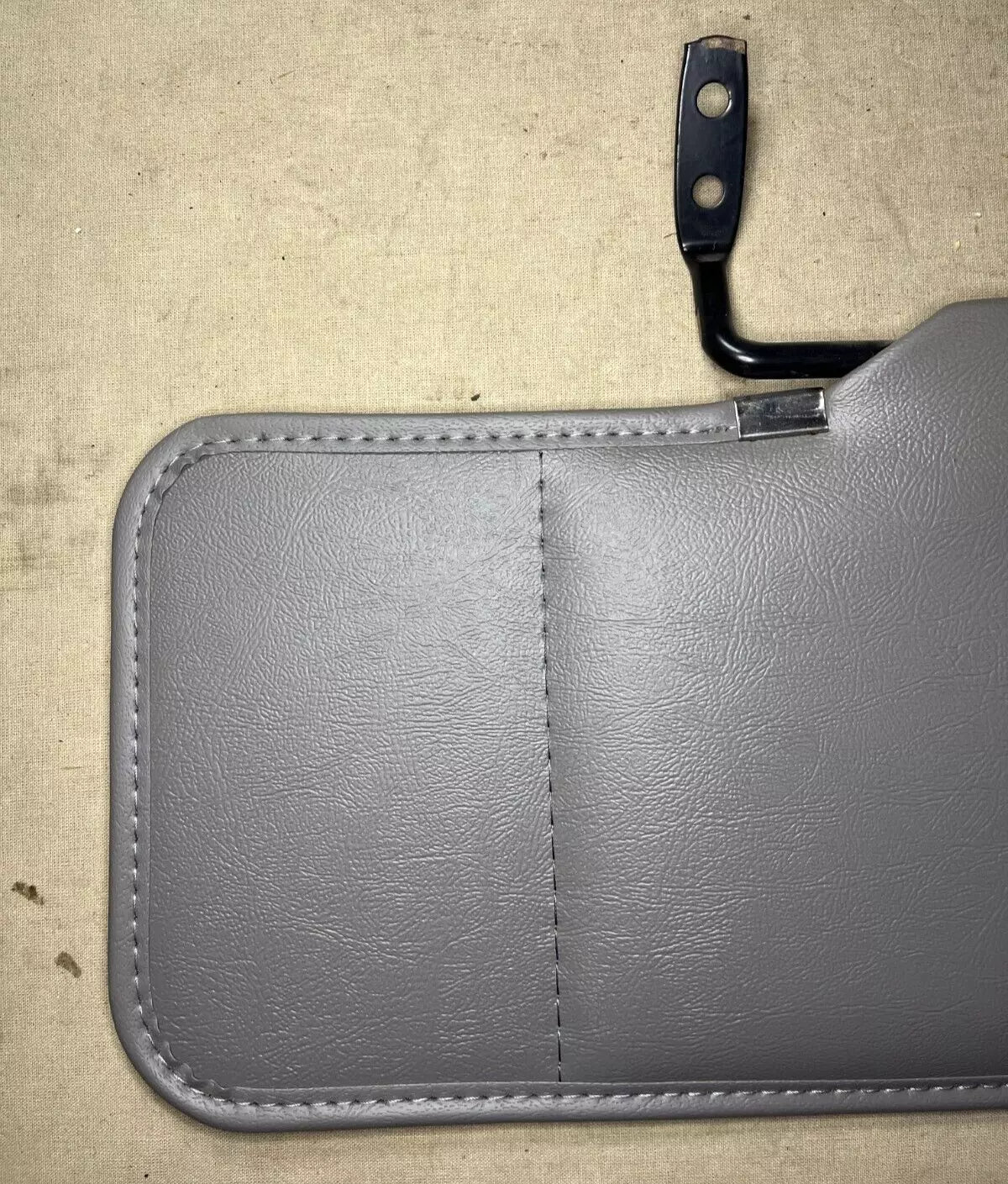 HUMVEE HMMWV HUMMER H1 GREY SUNSHADE SUN VISOR RIGHT HAND SIDE RH 6005689G