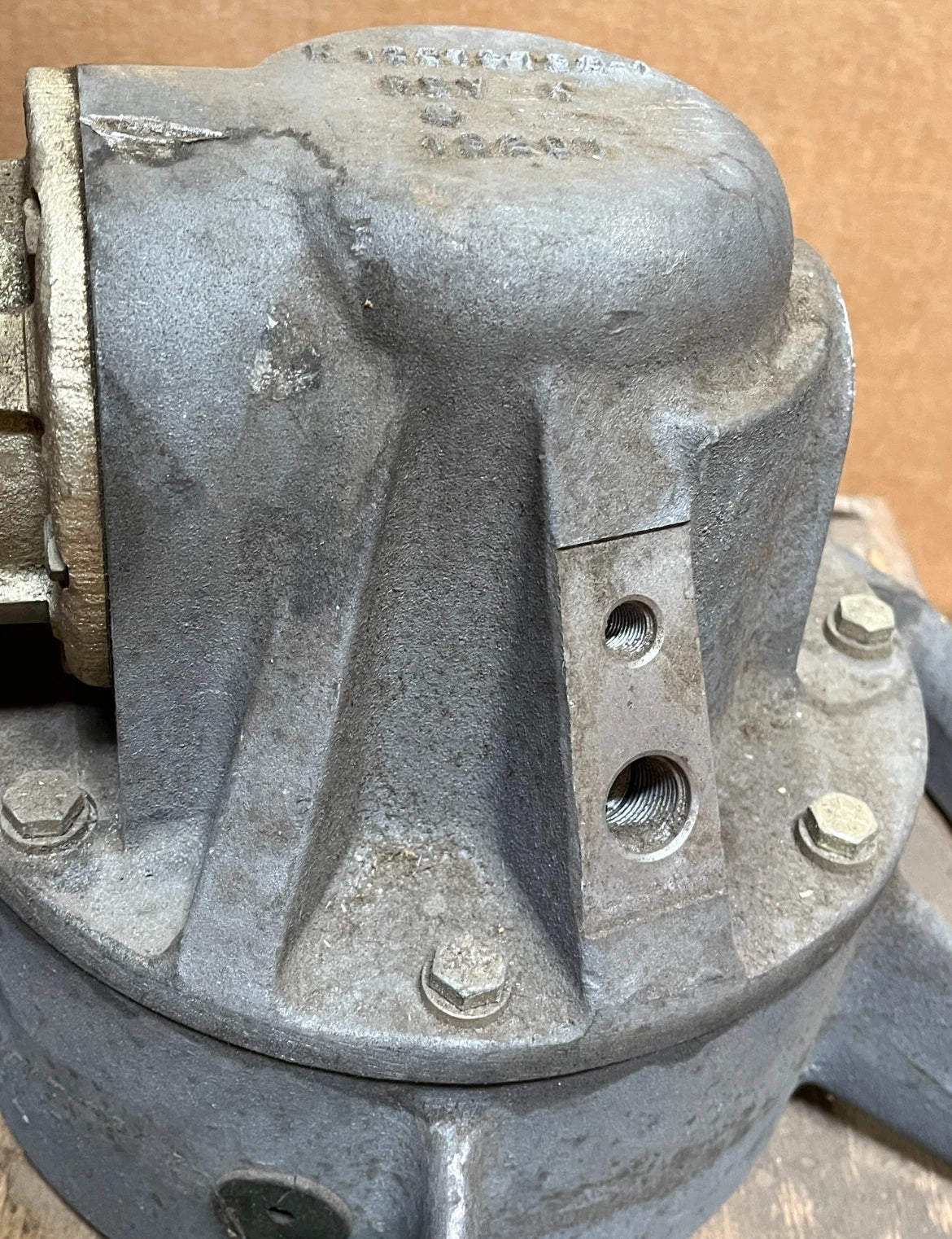 M1 ANGLE DRIVE UNIT US ARMY NEW SURPLUS 12273796-1 3010-01-069-0483