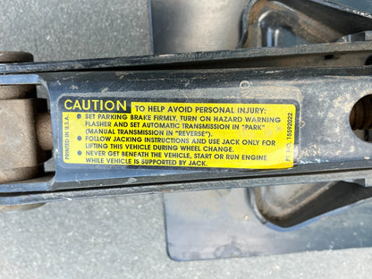 OEM HMMWV 3.5 TON 12447042 18'' HAND COMPACT SCISSOR LIFT JACK 5939822L *AS-IS*