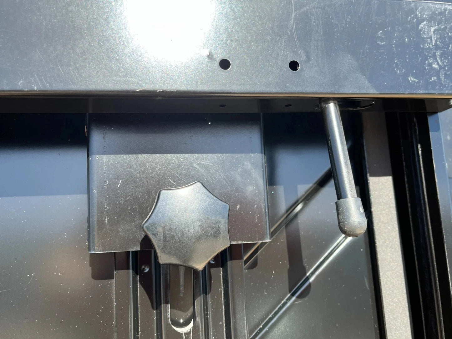 NEW BLACK METAL HMMWV DRIVER'S SIDE FRONT DOOR LH X DOOR 2510-01-257-3903